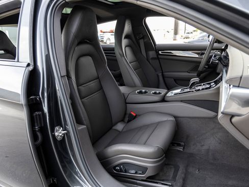 Certified 2023 Porsche Panamera Platinum Edition RWD image 46