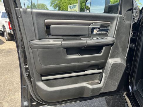 Used 2018 RAM 2500 Laramie w/ Sport Appearance Group AWD/4WD image 18