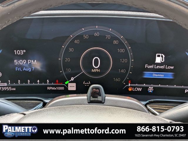 Used 2023 Cadillac Escalade Premium Luxury AWD/4WD image 28