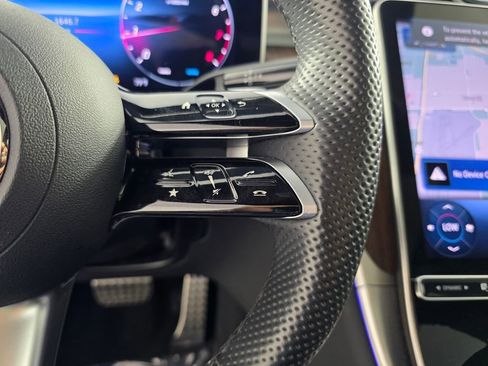 Certified 2025 Mercedes-Benz GLC 300 image 20