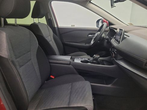 Used 2023 Nissan Rogue SV image 21