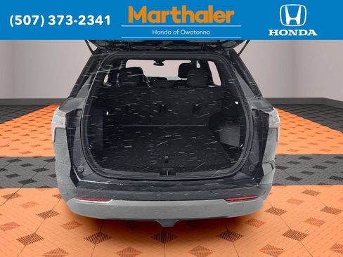 Used 2025 Chevrolet Equinox LT AWD/4WD image 15