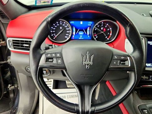Used 2019 Maserati Levante S GranSport AWD/4WD image 14
