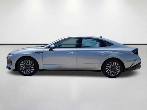 New 2026 Hyundai Sonata SEL FWD image 8