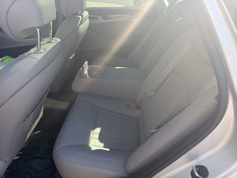 Used 2018 Genesis G80 3.8 w/ Option Group 02 image 8