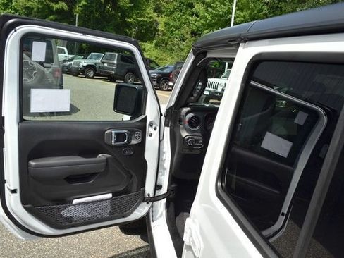 New 2026 Jeep Wrangler Unlimited Sport w/ Dual Top Group AWD/4WD image 12