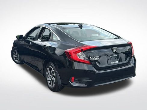 Used 2018 Honda Civic EX image 5