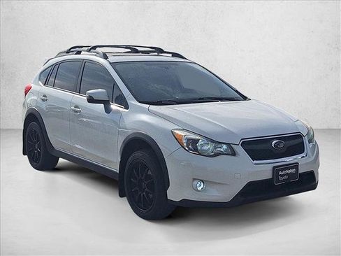 Used 2015 Subaru Crosstrek 2.0i Limited AWD/4WD image 3