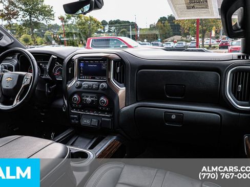 Used 2023 Chevrolet Silverado 2500 High Country w/ Z71 Off-Road Package image 30