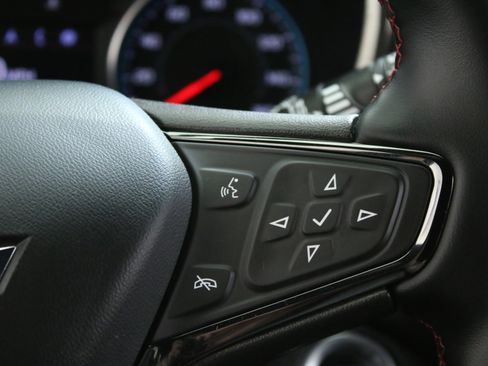 Used 2024 Chevrolet Equinox RS AWD/4WD image 13