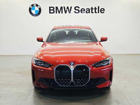 Used 2023 BMW i4 eDrive35 w/ Premium Package RWD image 6