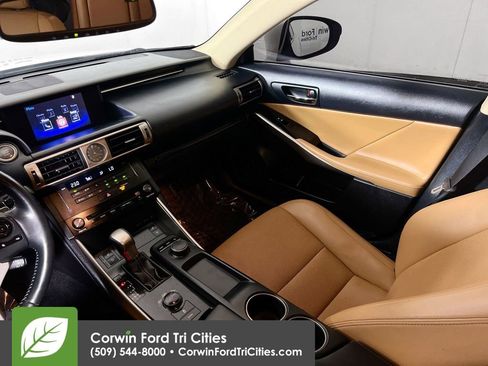 Used 2014 Lexus IS 250 AWD image 27