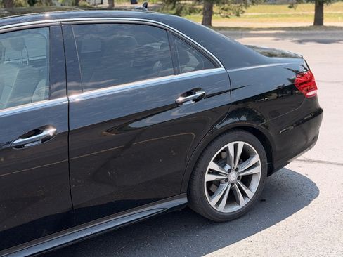 Used 2015 Mercedes-Benz E 350 4MATIC Sedan image 7