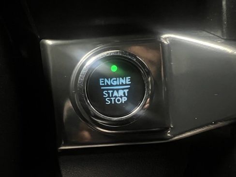 Used 2021 Ford F150 Lariat image 33