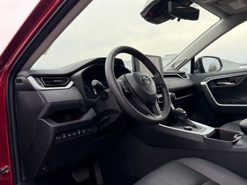 Used 2025 Toyota RAV4 Limited w/ Advanced Technology Package image 11