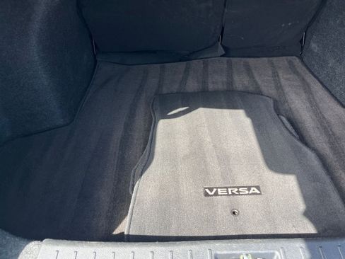 Used 2025 Nissan Versa SV FWD image 31