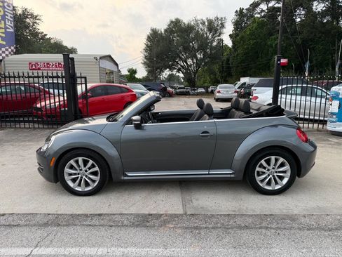 Used 2013 Volkswagen Beetle TDI FWD image 30