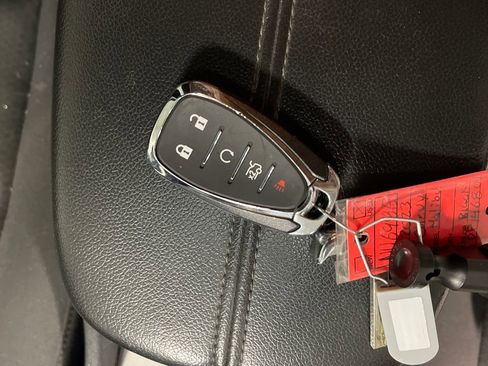 Used 2023 Chevrolet Malibu LT image 22