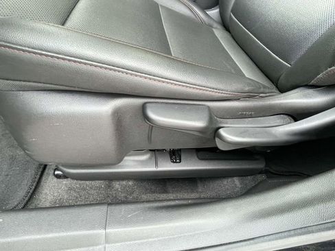 Certified 2025 Chevrolet Trax RS w/ Sunroof Package image 15