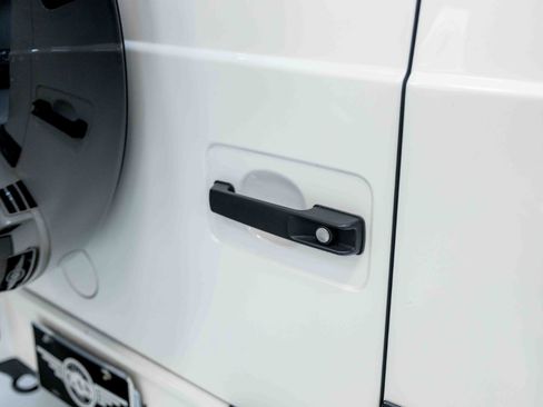 Used 2020 Mercedes-Benz G 550 image 24