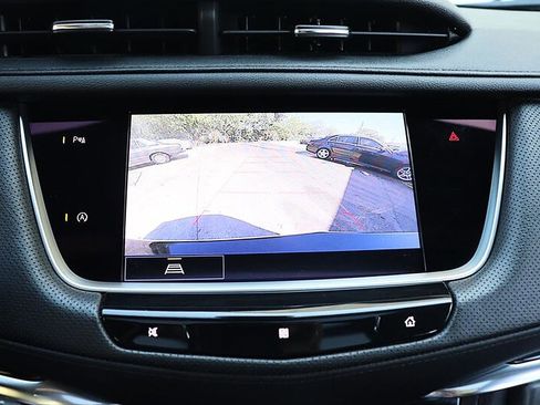 Used 2021 Cadillac XT5 Premium Luxury FWD image 20