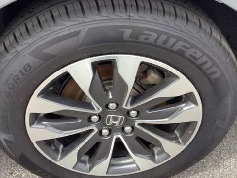 Used 2024 Honda Odyssey EX-L image 31