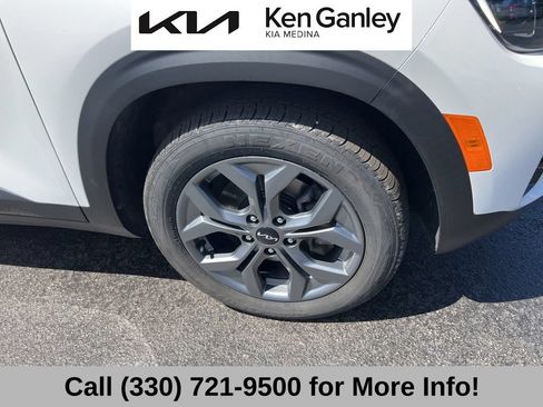 Used 2024 Kia Seltos S AWD/4WD image 22