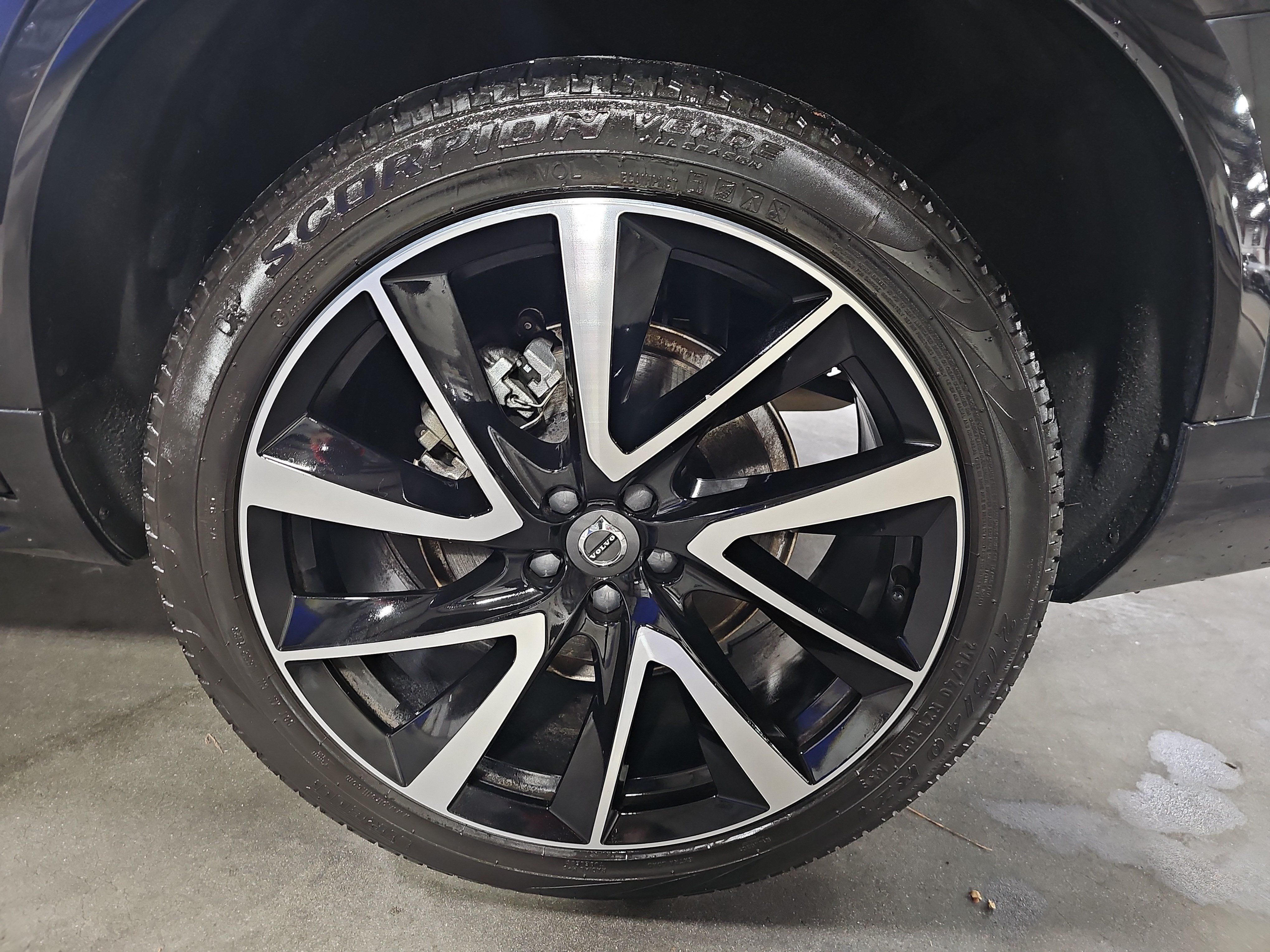 Used 2019 Volvo XC90 T6 Momentum w/ Advanced Package AWD/4WD image 36