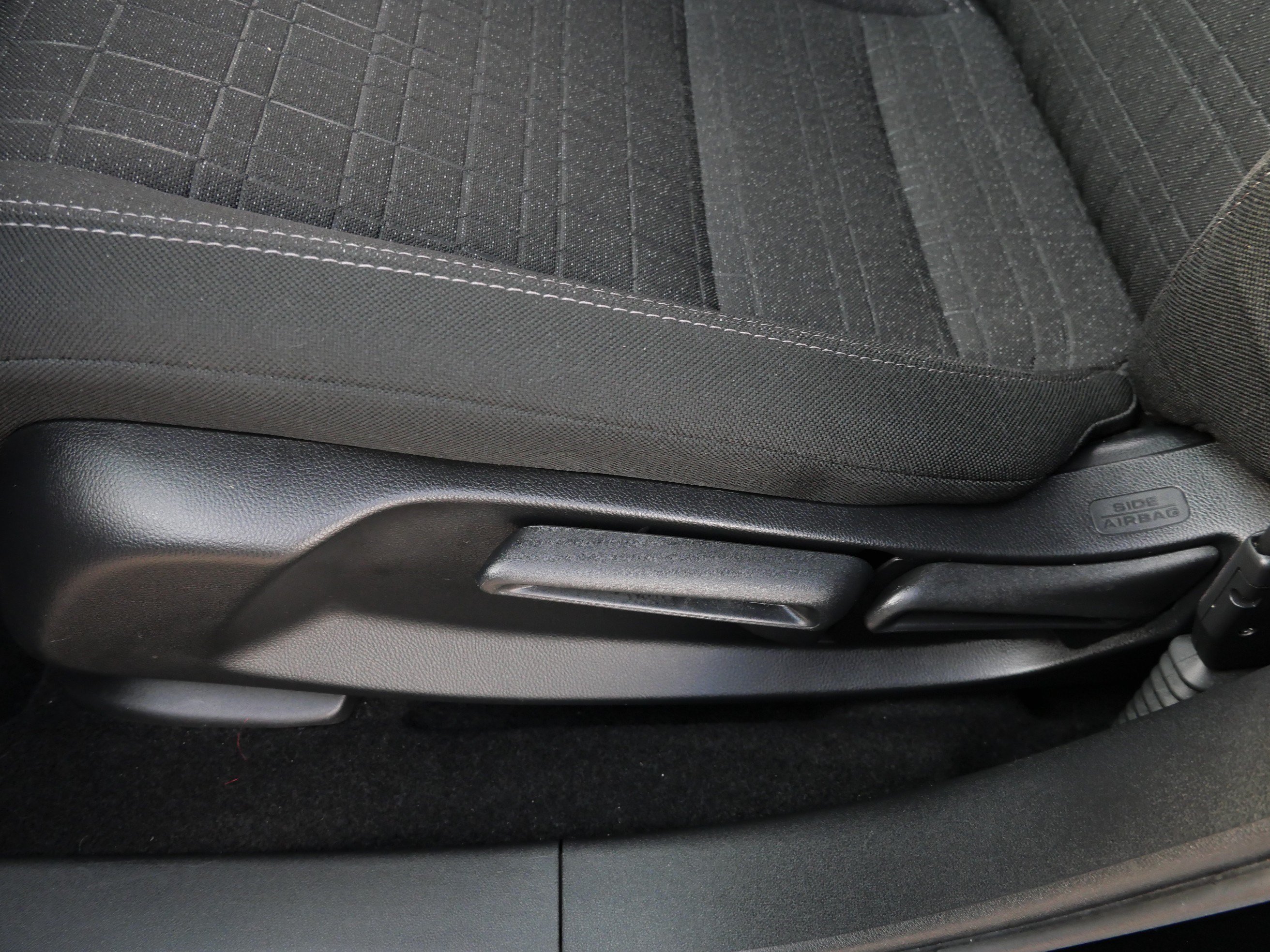 Certified 2024 Honda HR-V LX image 20