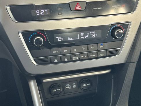 Used 2016 Hyundai Sonata SE FWD image 20
