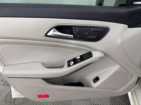 Used 2015 Mercedes-Benz CLA 250 4MATIC image 14