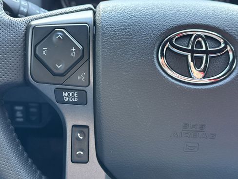 Used 2023 Toyota Tacoma TRD Sport image 20