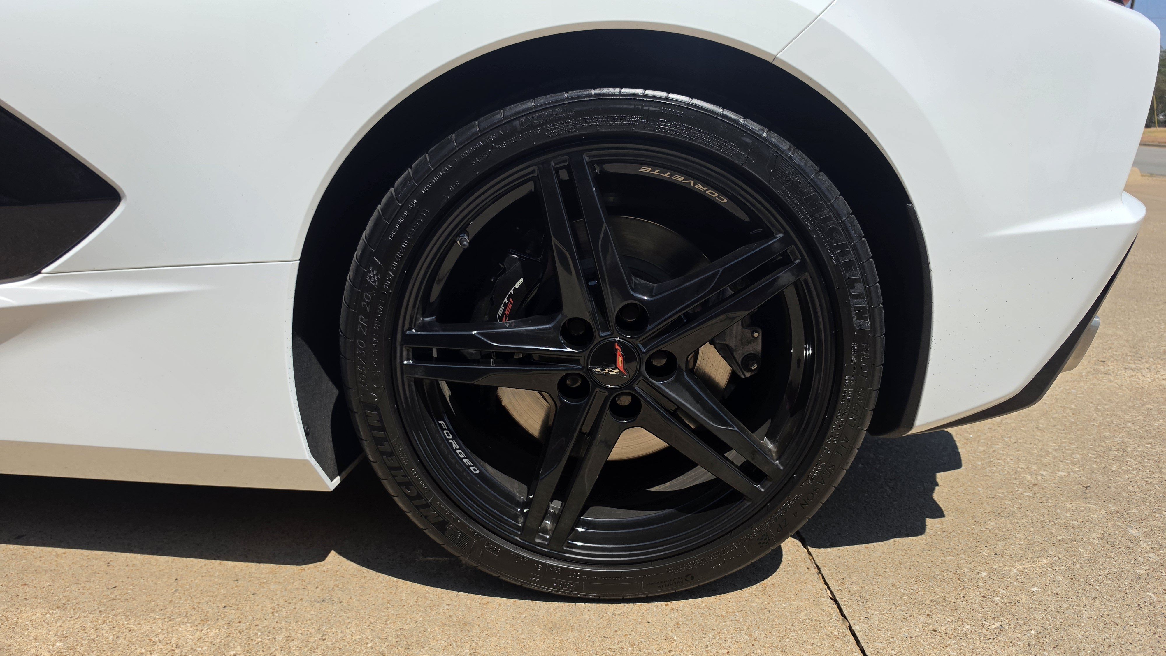 Used 2023 Chevrolet Corvette Stingray Preferred Cpe w/ Z51 Performance Package RWD image 15