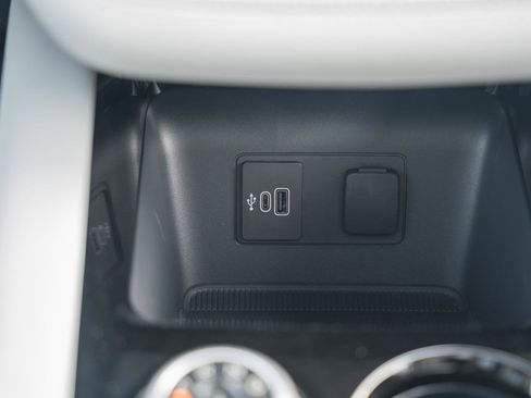 New 2026 Ford Explorer Platinum w/ LUX Leather Package image 30