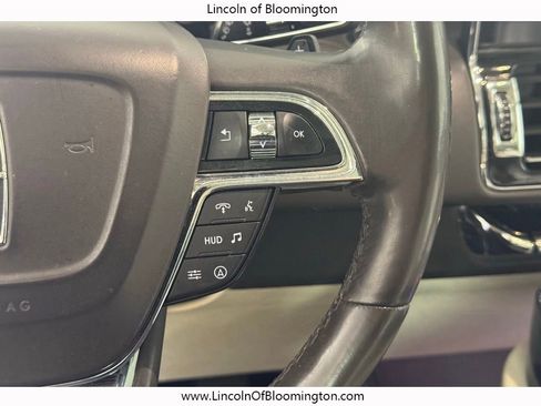 Certified 2022 Lincoln Navigator L Black Label AWD/4WD image 30
