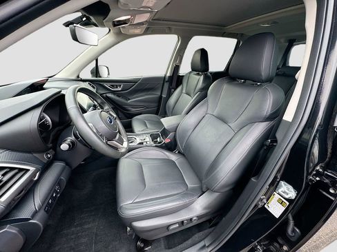 Used 2024 Subaru Forester Touring image 26