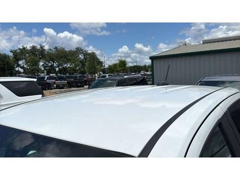 Used 2024 Chevrolet Colorado Z71 w/ Z71 Convenience Package 2 AWD/4WD image 10