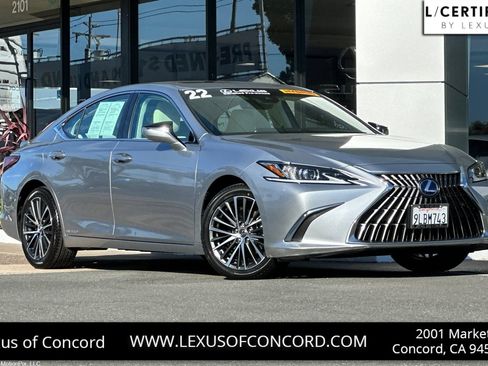 Used 2022 Lexus ES 300h w/ Premium Package FWD image 1