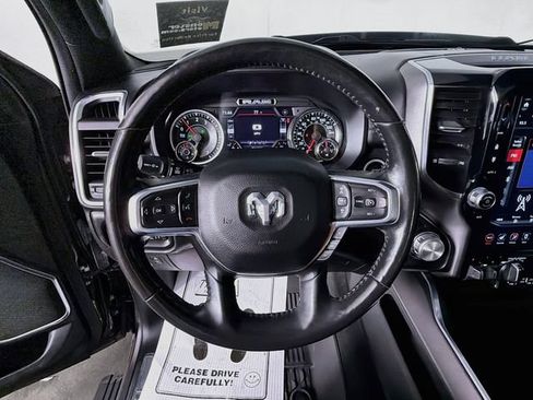 Used 2021 RAM 1500 Laramie AWD/4WD image 11