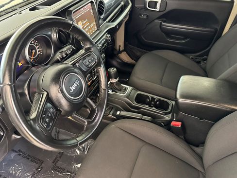 Used 2022 Jeep Wrangler Unlimited Sport AWD/4WD image 11