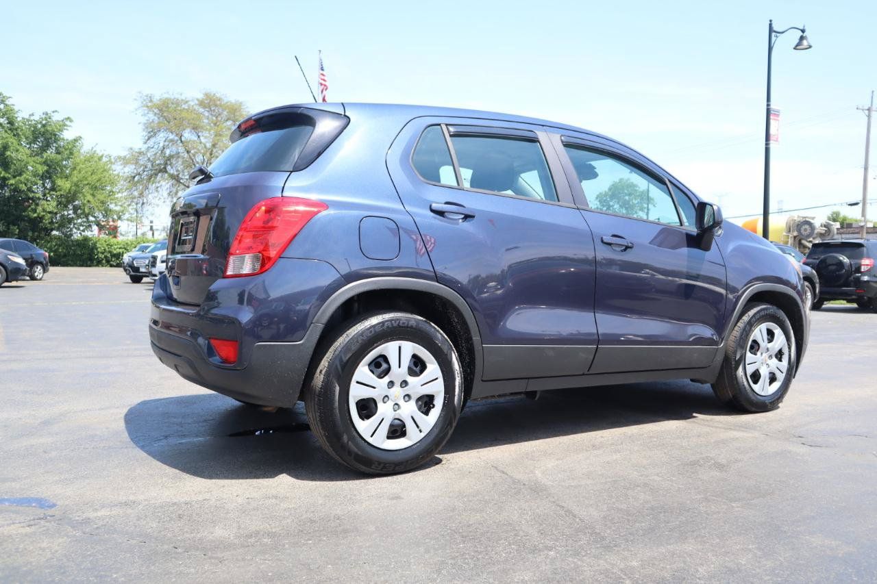 Used 2018 Chevrolet Trax LS FWD image 5