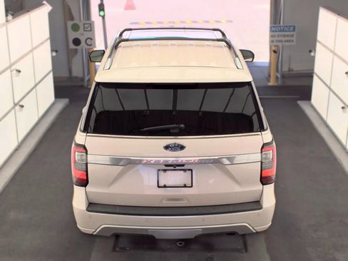 Used 2019 Ford Expedition Platinum AWD/4WD image 5
