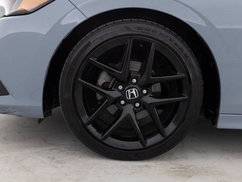 Used 2022 Honda Civic Sport image 13