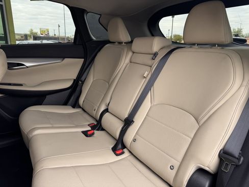 Used 2022 INFINITI QX50 Essential image 36