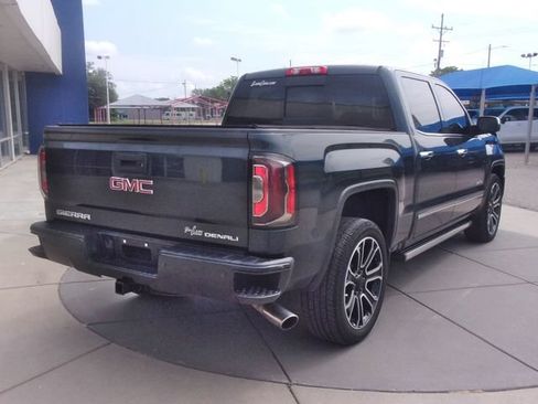 Used 2017 GMC Sierra 1500 Denali w/ Denali Ultimate Package AWD/4WD image 16