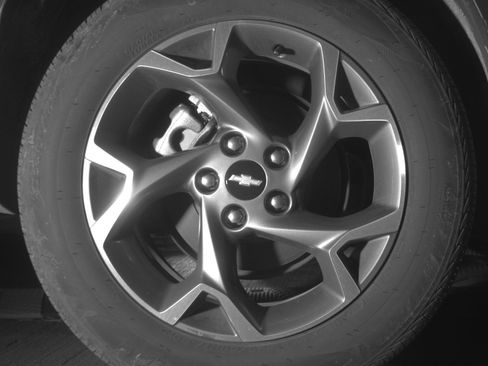 Used 2025 Chevrolet Trax LT FWD image 15