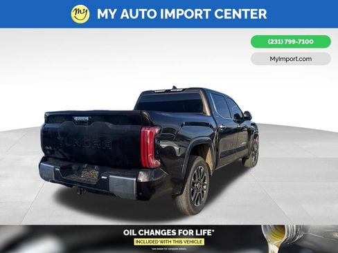 Used 2023 Toyota Tundra Limited AWD/4WD image 5