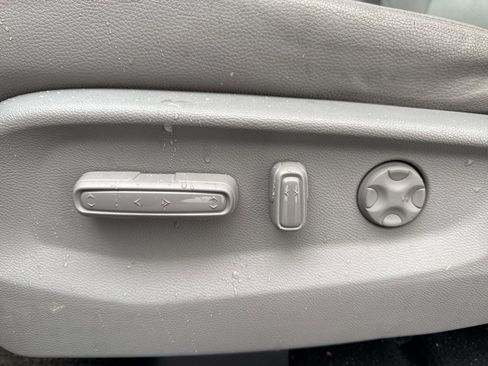 Used 2023 Honda Odyssey Touring image 17