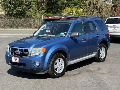 Used 2009 Ford Escape XLT image 3