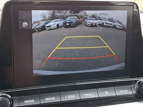 Certified 2023 Kia Forte LXS FWD image 18